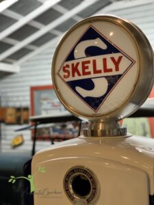 skelly gas pump